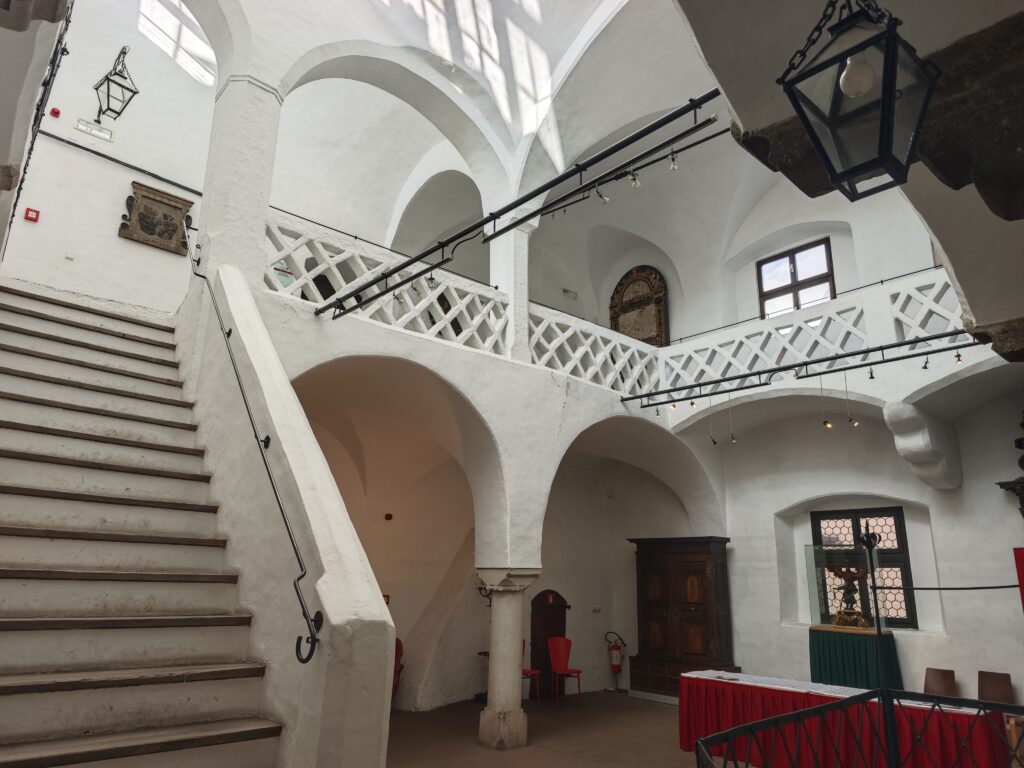 Sehenswürdigkeiten Sterzing, die du sehen solltest: Das Rathaus in Sterzing